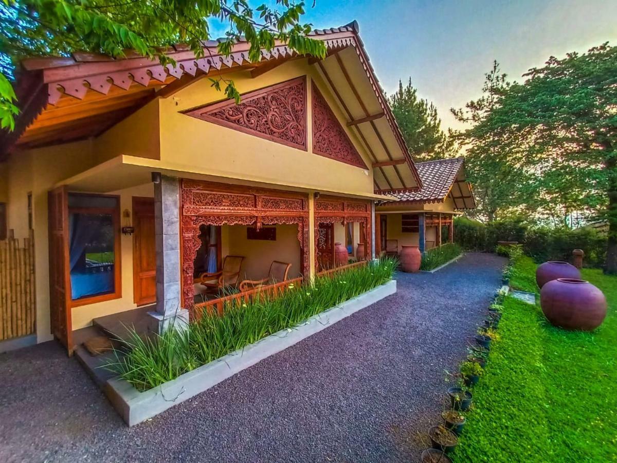 Mulberry Hill By The Lodge Bandung Exterior photo