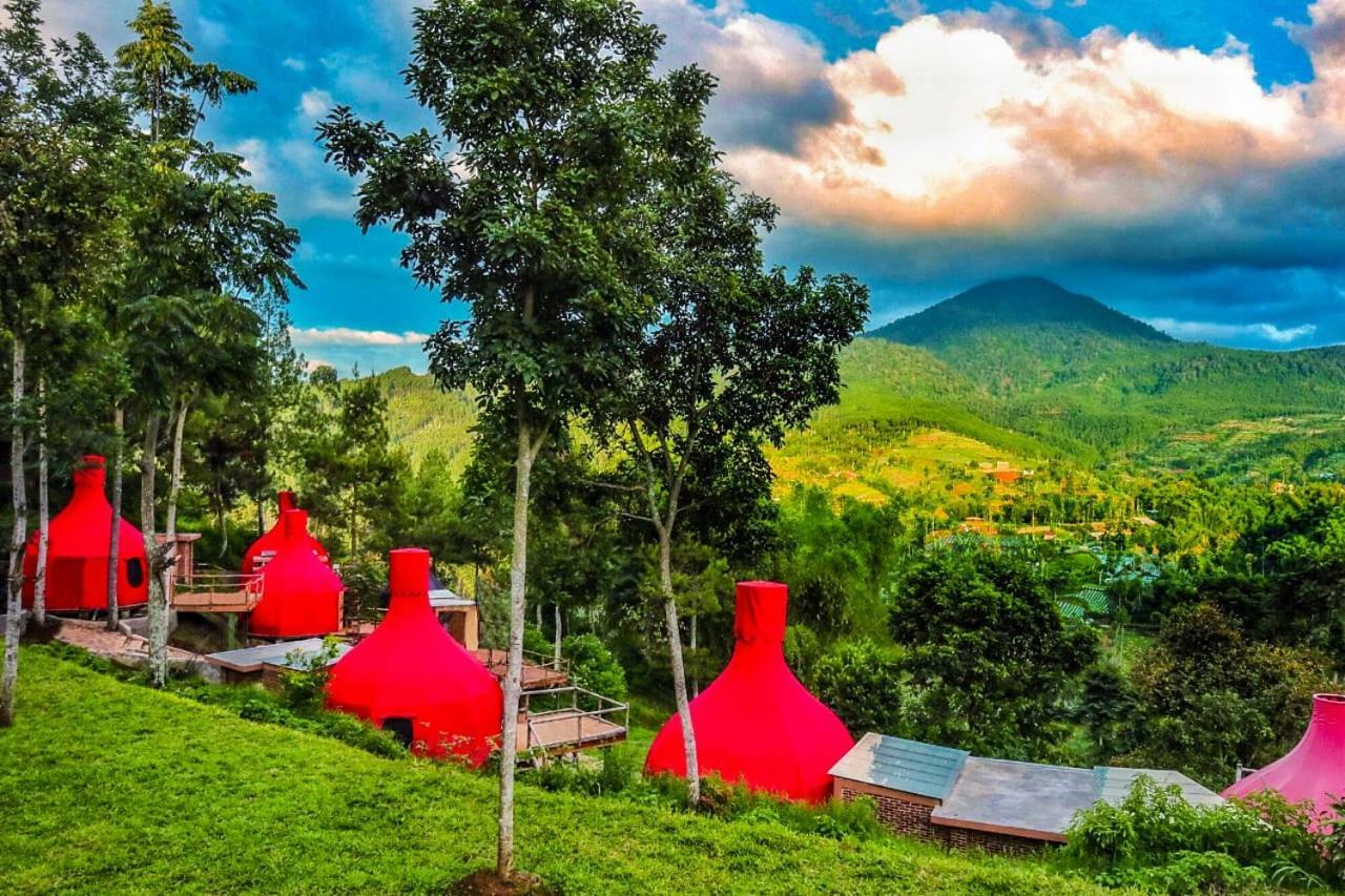 Mulberry Hill By The Lodge Bandung Exterior photo